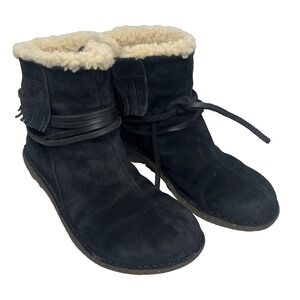 UGG Sheepskin Ankle Boot Black Fringe Women's Size 6 Winter Wool Lined Slip On